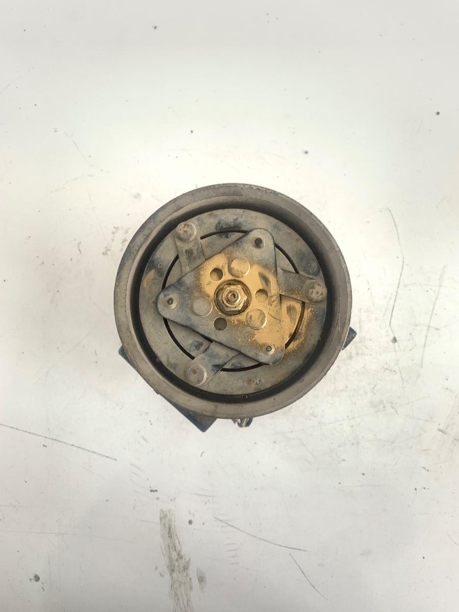 Compresor  AC 1.5DCI RENAULT KANGOO Express FW0/1_ 2008 - >  OEM 03328202661 / 8200953359 – foto 3