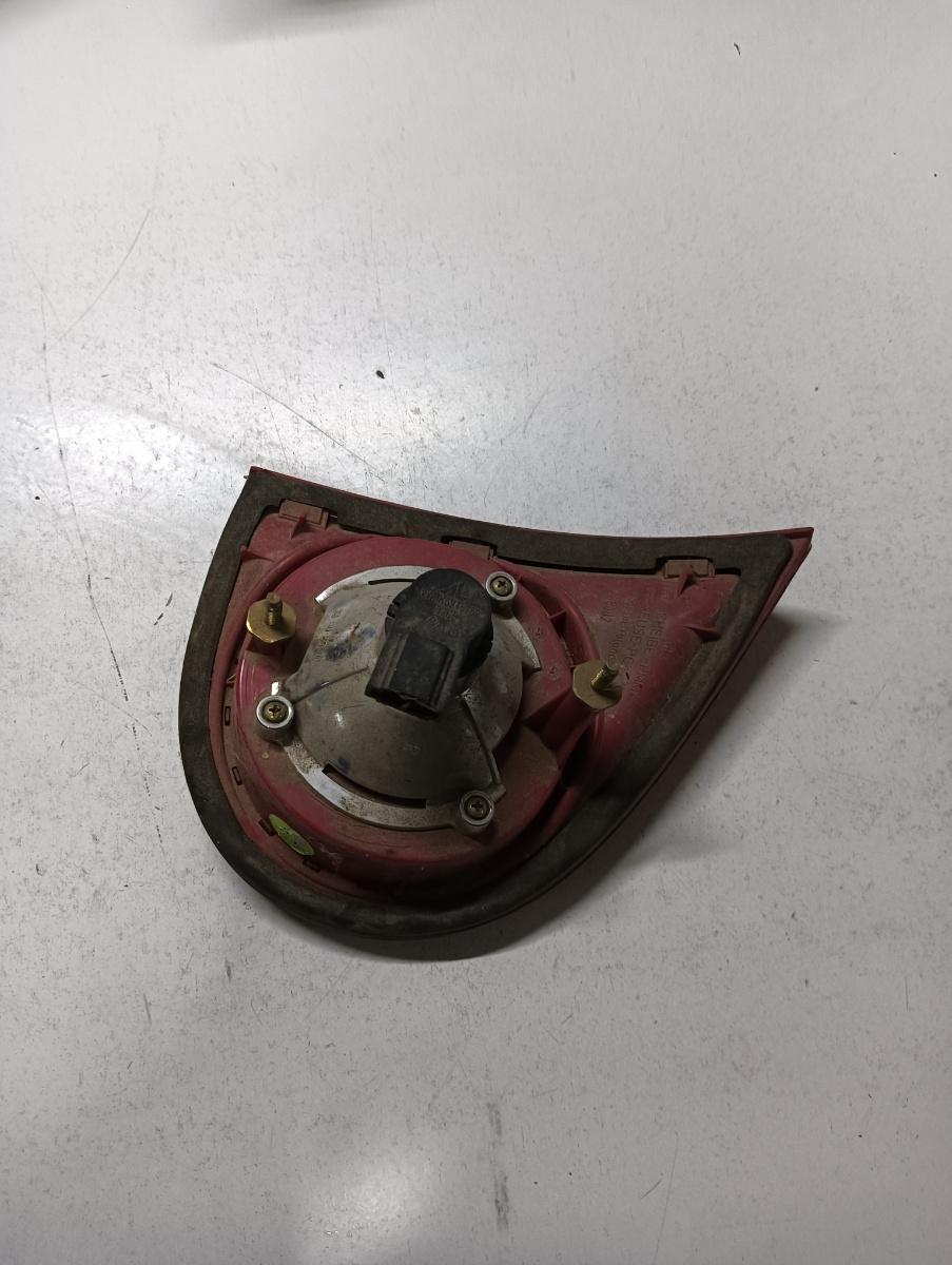 Stopuri dreapta spate VOLKSWAGEN GOLF V 1K1 2003 - 2009 – foto 2
