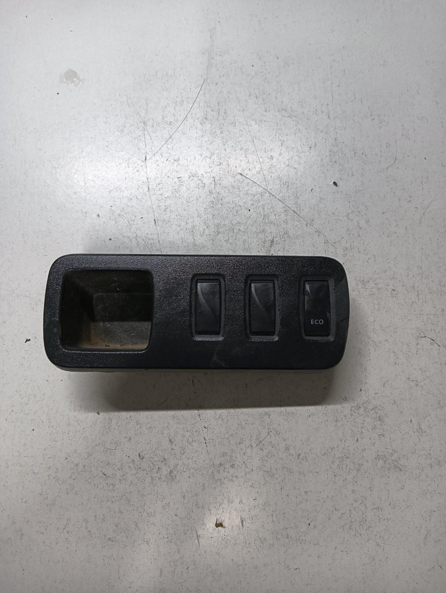 Buton eco DACIA DUSTER 2010 - > 251638577r