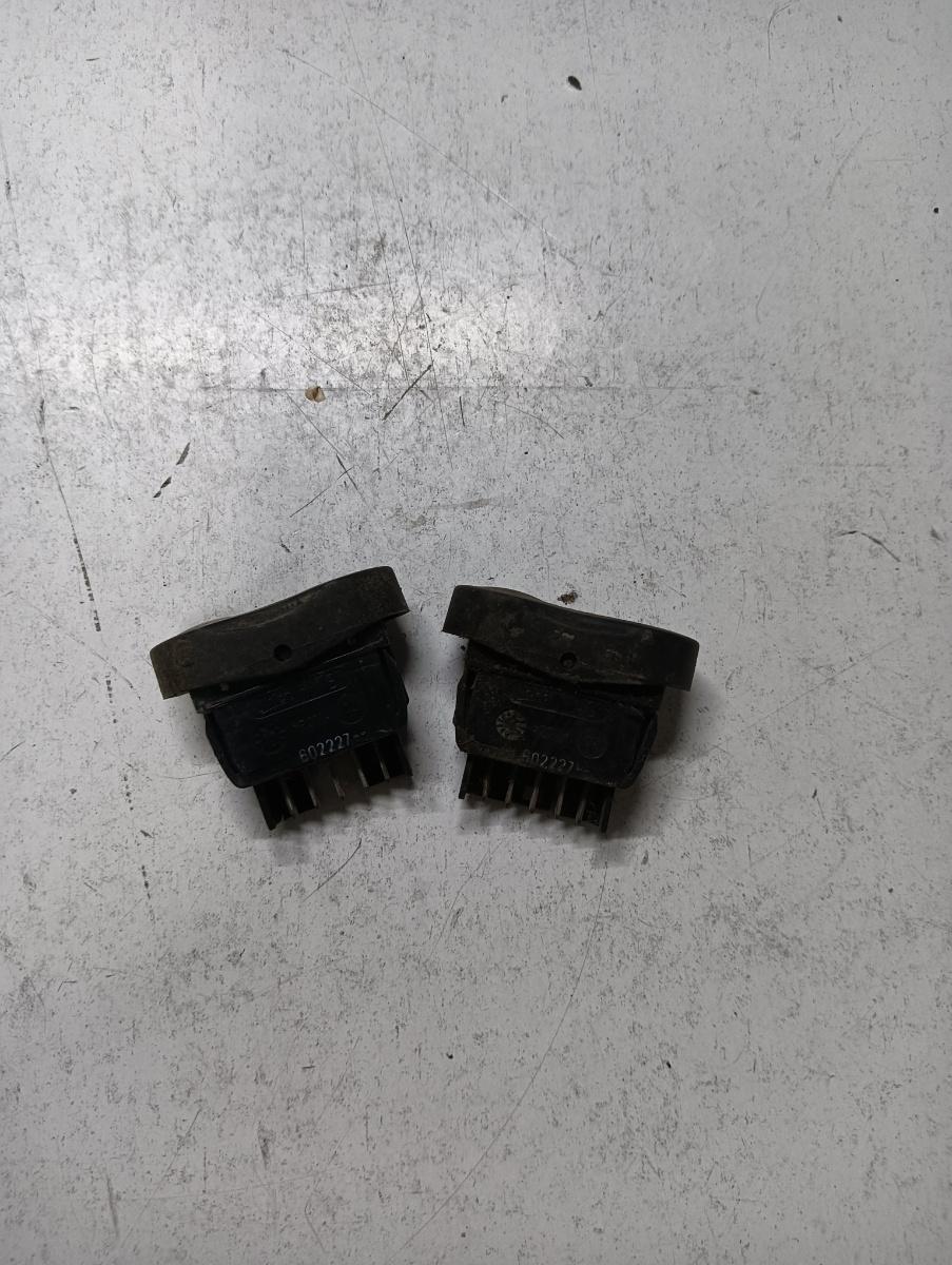Butoane geamuri electrice dreapta fata DACIA DUSTER 2010 - > – foto 2