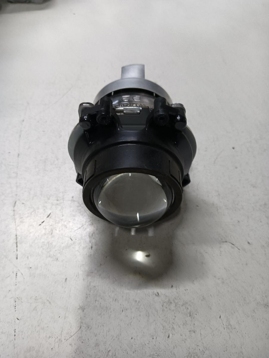 Bec xenon dreapta fata SUBARU IMPREZA Estate 2011 - >