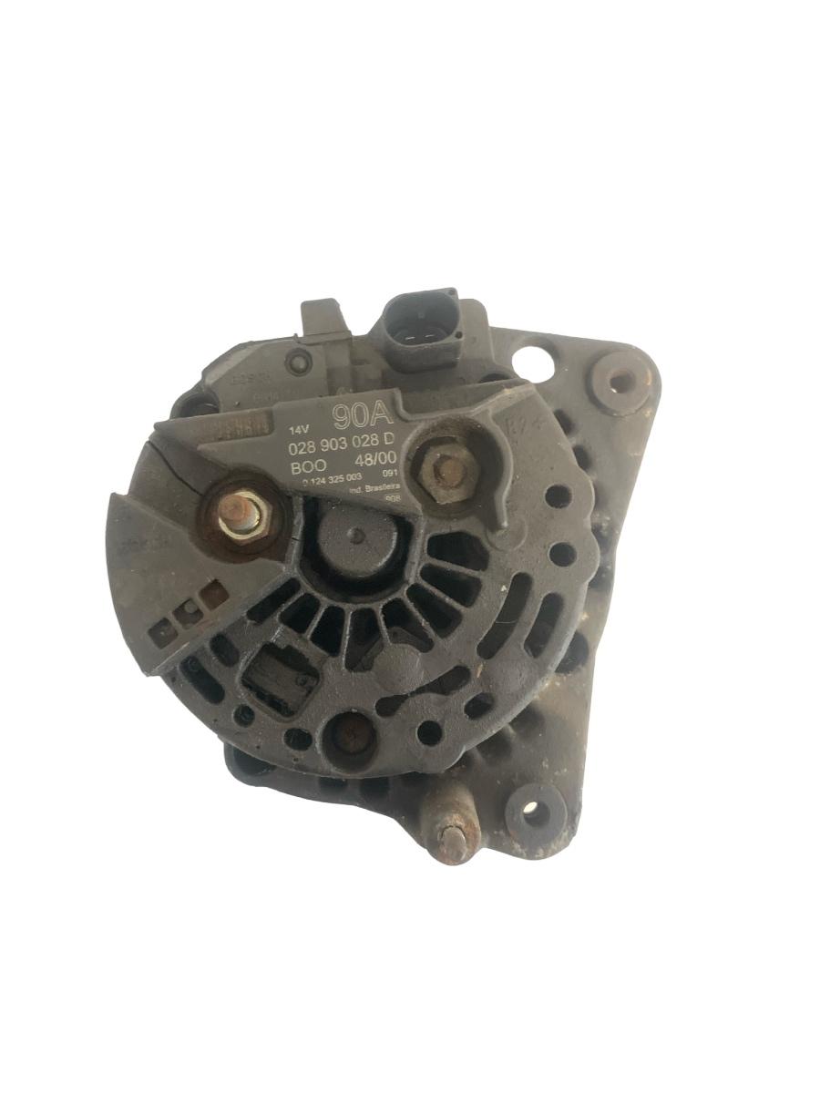 Alternator VOLKSWAGEN NEW BEETLE 9C1, 1C1 1998 - 2010, VOLKSWAGEN GOLF IV 1J1 1997 - 2007, SEAT LEON 1M1 1999 - 2006, AUDI A3 8L1 1996 - 2006 1.6B OEM BOSCH 0 124 325 003 028903028D
