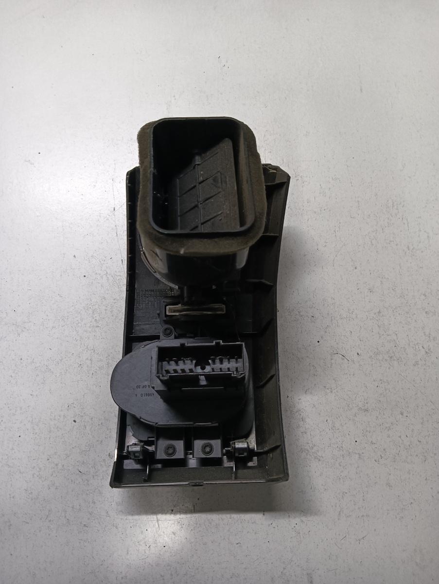 Bloc lumini / grila ventilator  stanga fata LAND ROVER DISCOVERY III LA_, L319 2004 - 2009 – foto 2
