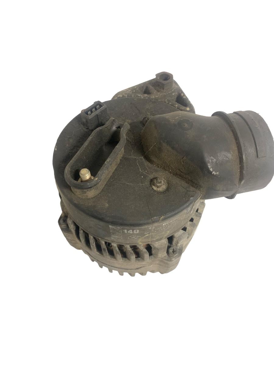 Alternator BMW 5 E39 1995 - 2003  2.0i OEM 0123515004