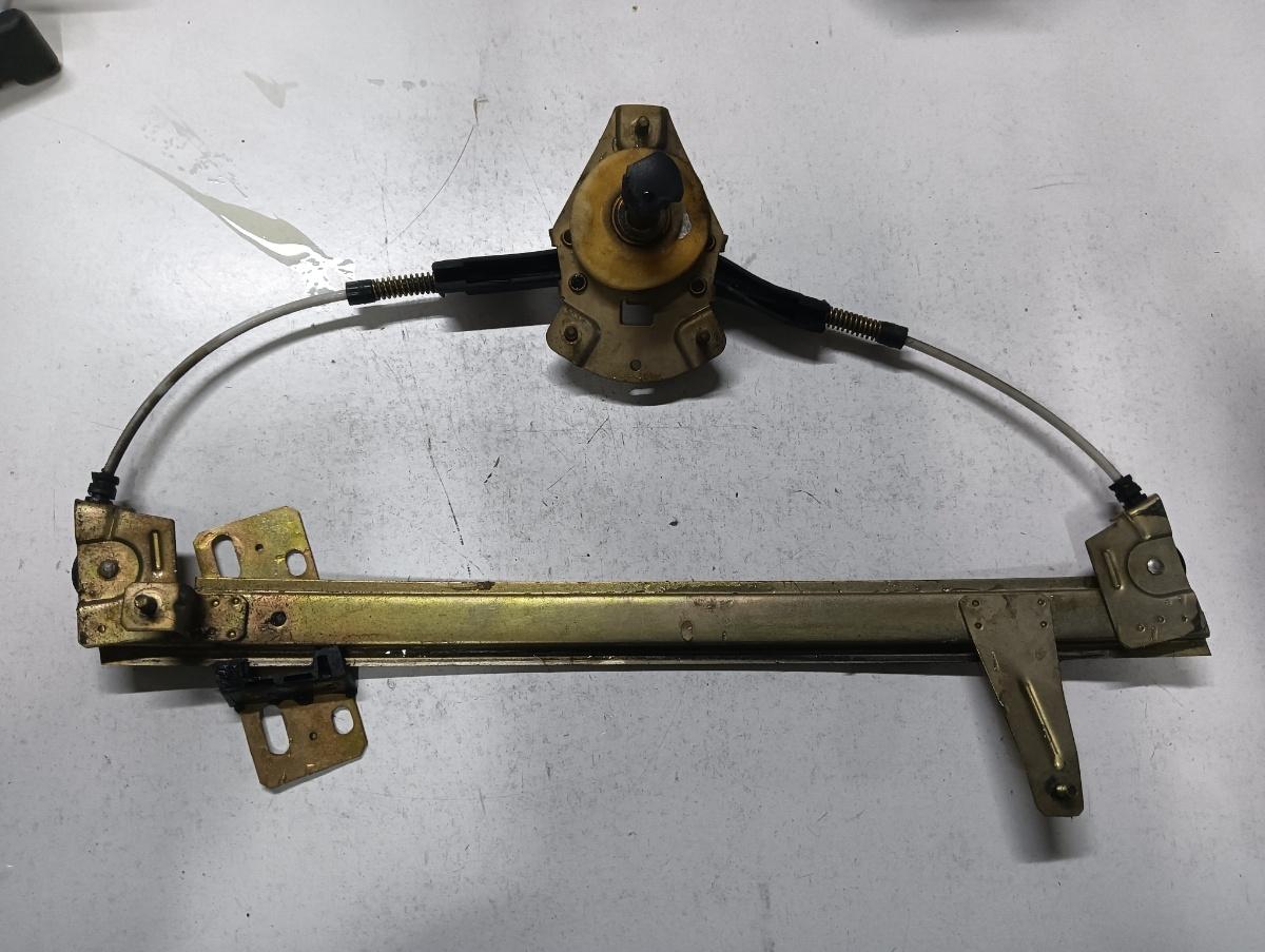 Macara geam manual dreapta fata DACIA SOLENZA B41_ 2003 - >