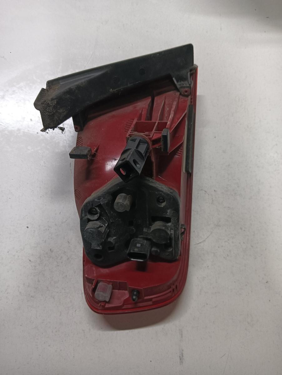 Stopuri dreapta spate AUDI A4 IV 8K2, B8 2007 - 2015, Sedan 00968606 sedane – foto 2