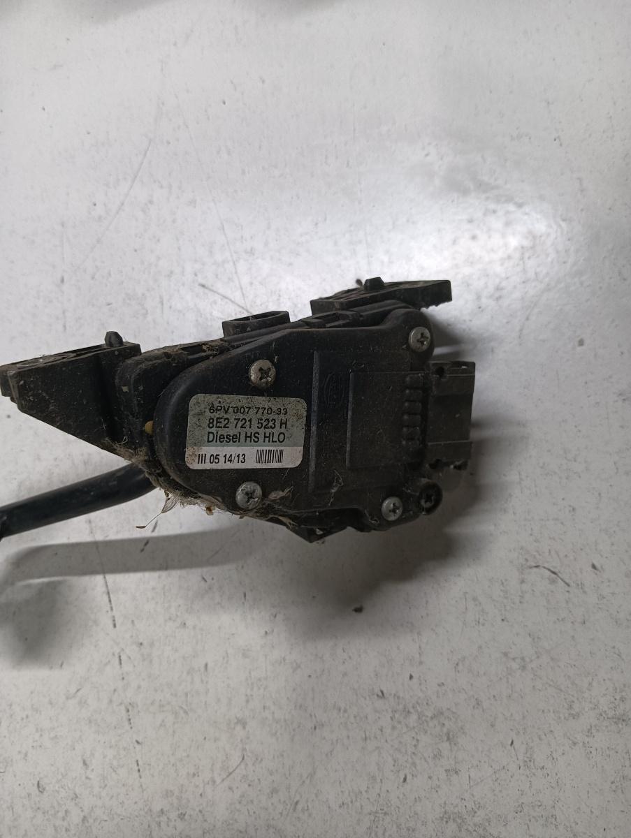 Pedala de acceleratie VOLKSWAGEN PASSAT 3B3 2000 - 2005 8e2721523h – foto 2
