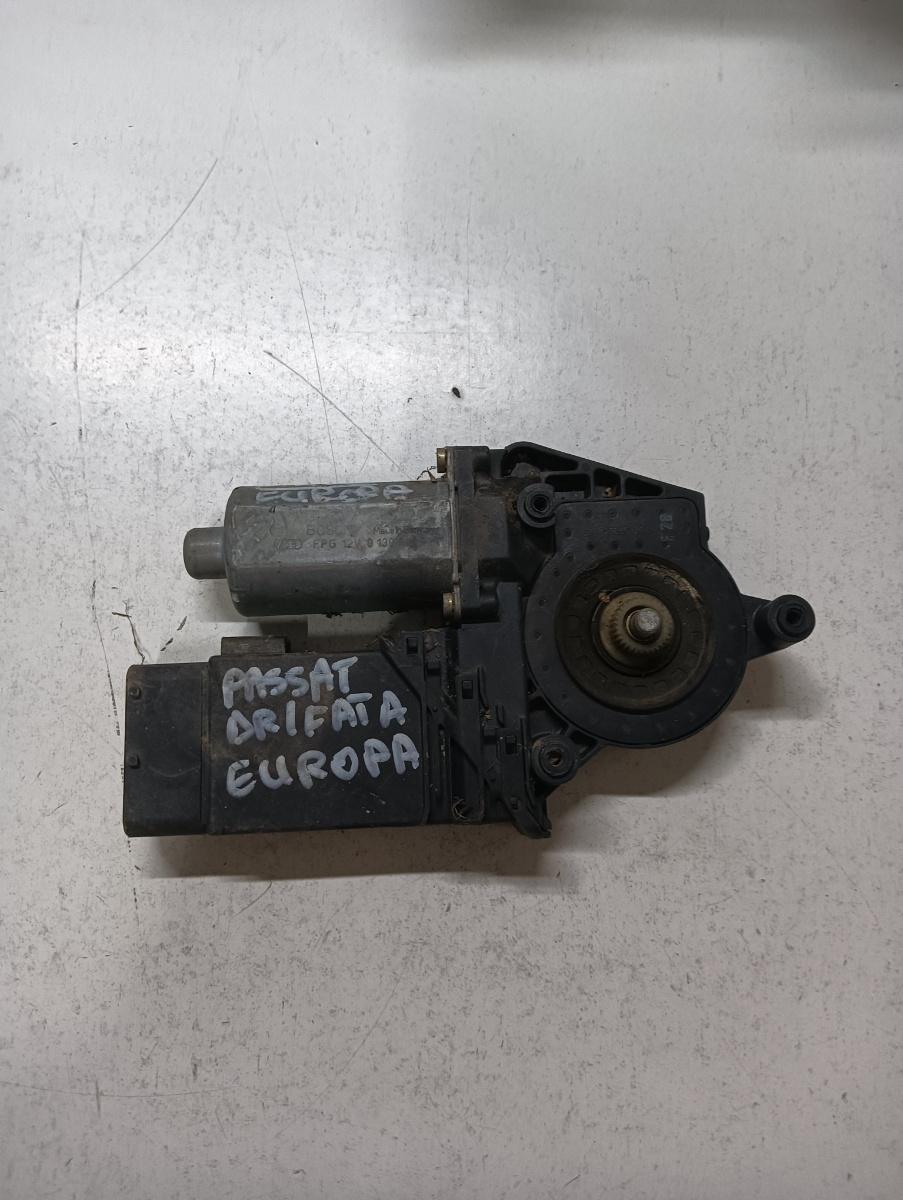 Broasca usa dreapta fata VOLKSWAGEN PASSAT 3B3 2000 - 2005, VOLKSWAGEN GOLF IV 1J1 1997 - 2007 105415301