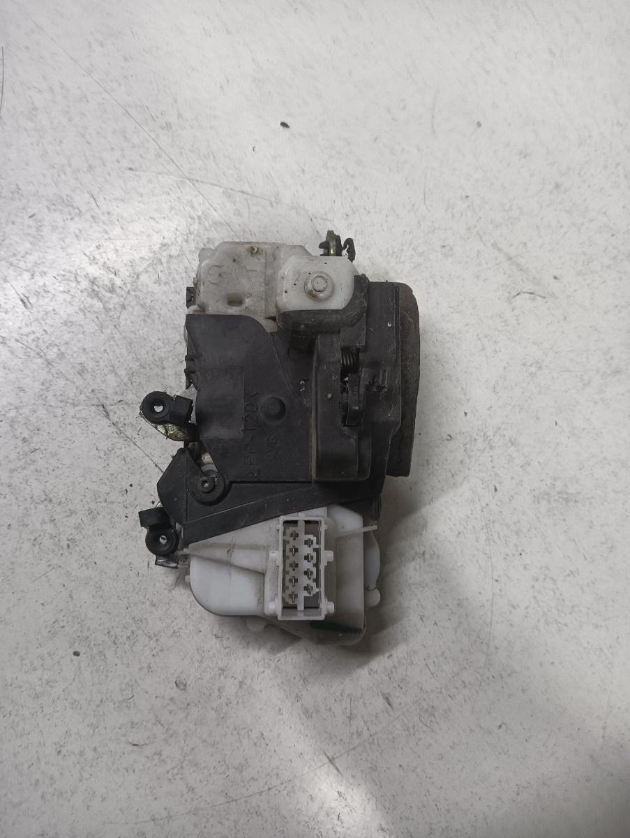 Broasca usa stanga fata PEUGEOT 607 9D, 9U 2000 - > – foto 2