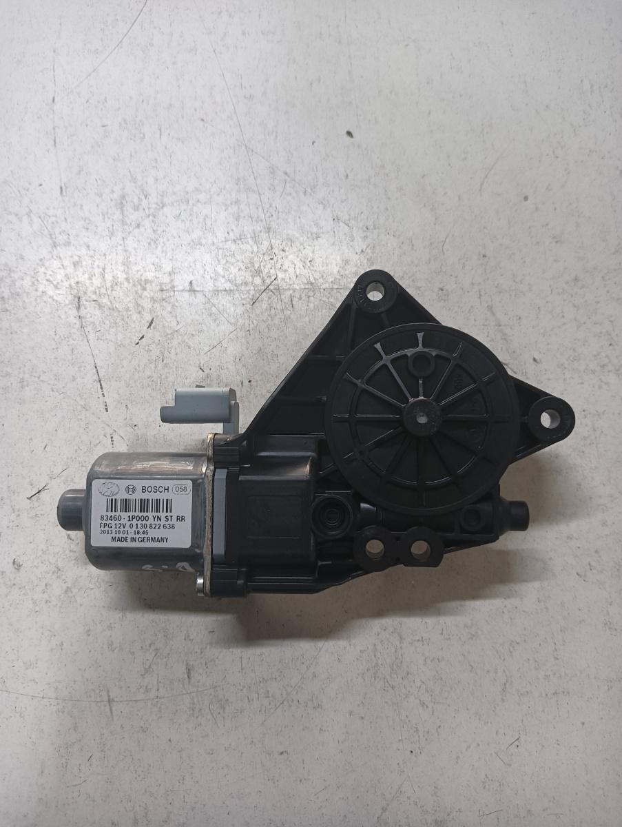 Motoras geam pivotant dreapta spate KIA VENGA YN 2010 - > 834601p000