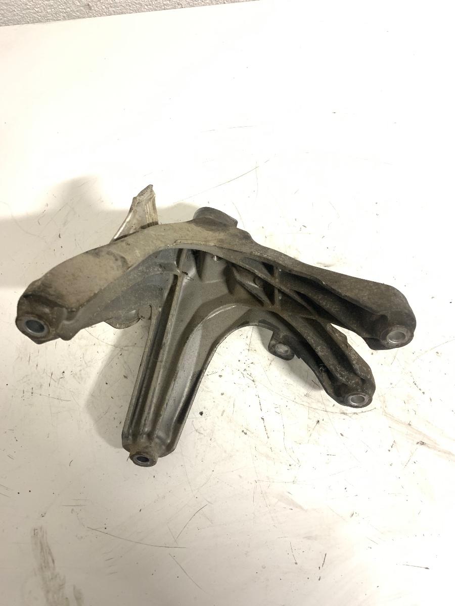 Suport motor dreapta AUDI A5/S5 8T3 2007 - 2017 2.0 TDI CAHA – foto 2