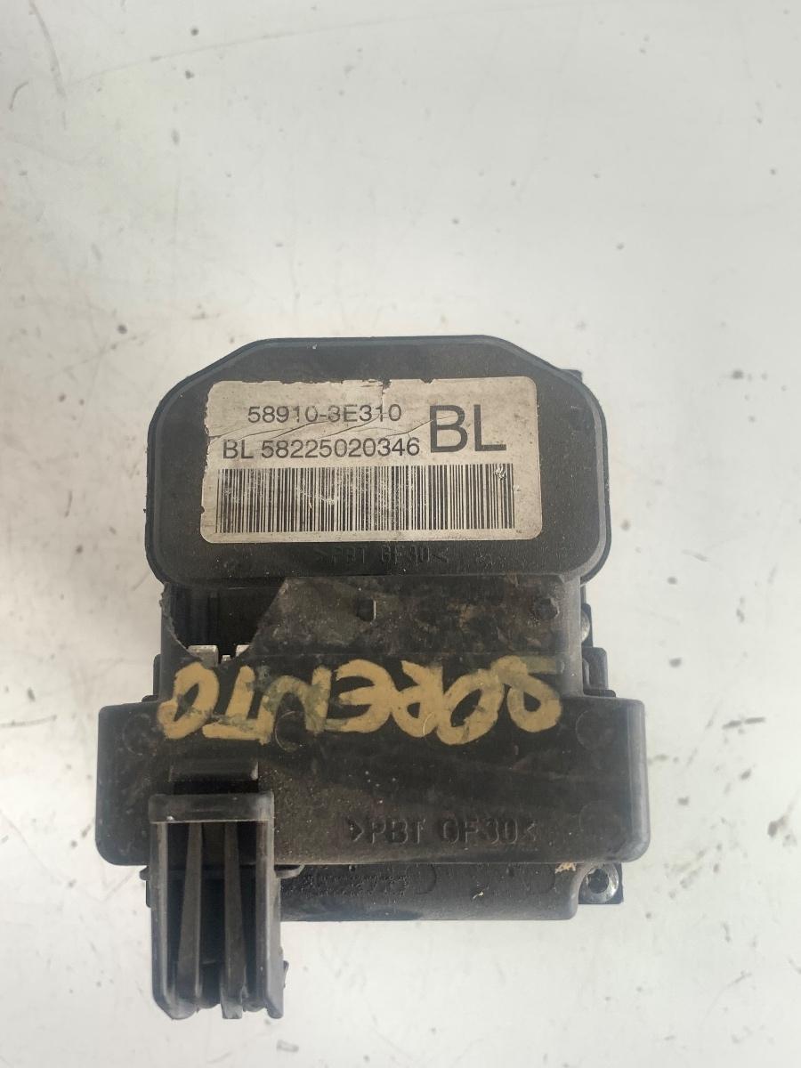 Pompa ABS KIA SORENTO I JC 2002 - > 0265216928 58910-3E310 – foto 2