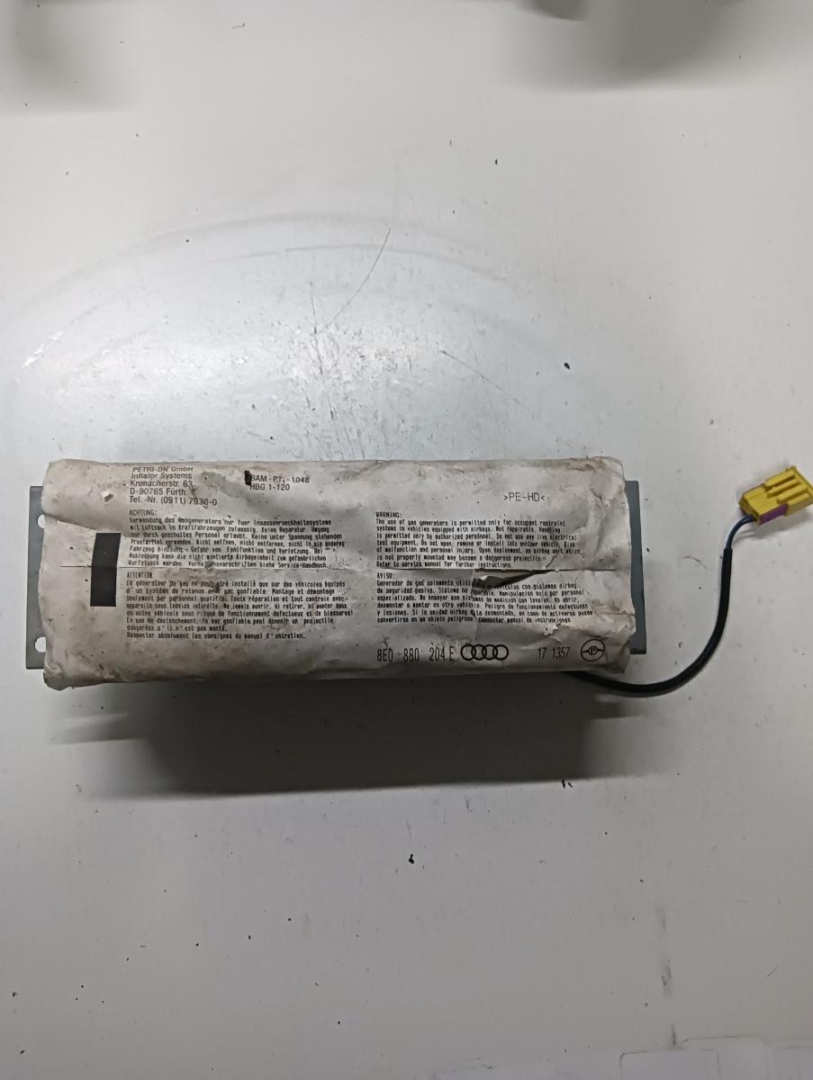 Airbag pasager AUDI A4 III 8EC, B7 2004 - 2008 8e0880204e