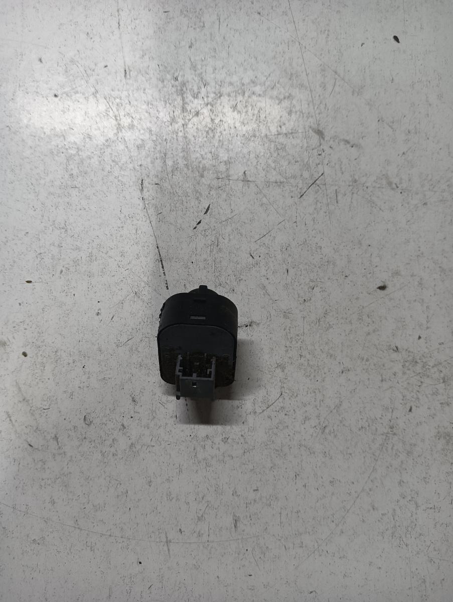 Buton reglaj oglinzi  AUDI A4 III 8EC, B7 2004 - 2008 – foto 2