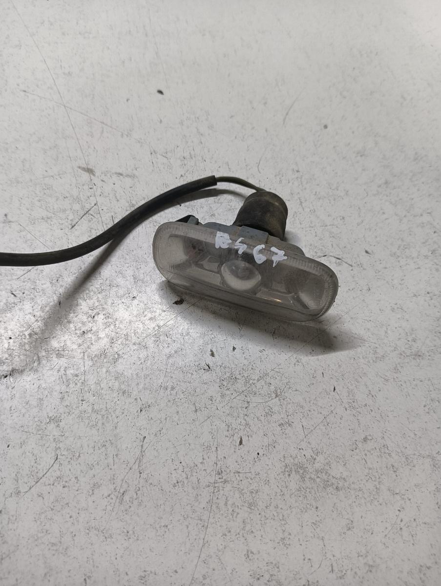 Lampa de semnalizare aripa fata AUDI A4 III 8EC, B7 2004 - 2008