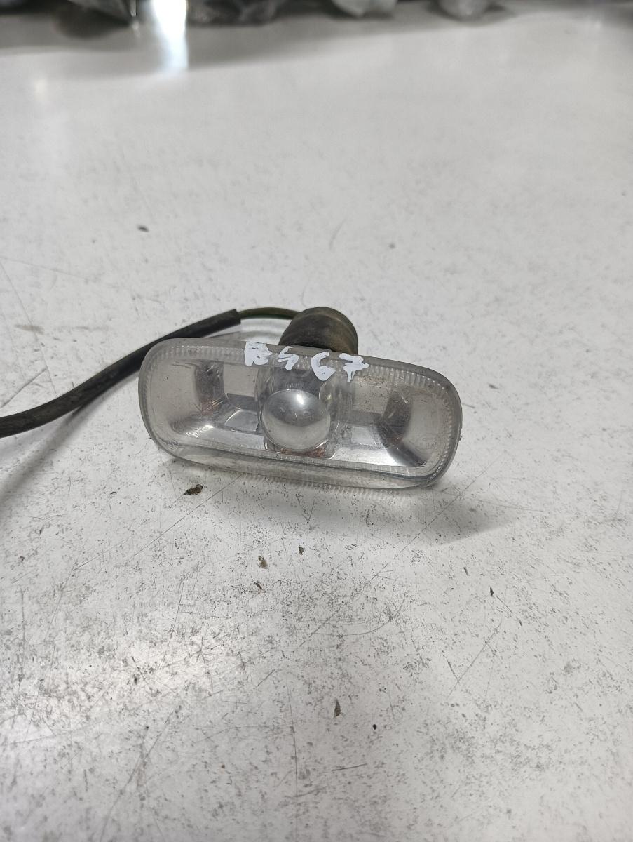 Lampa de semnalizare aripa fata AUDI A4 III 8EC, B7 2004 - 2008 – foto 2