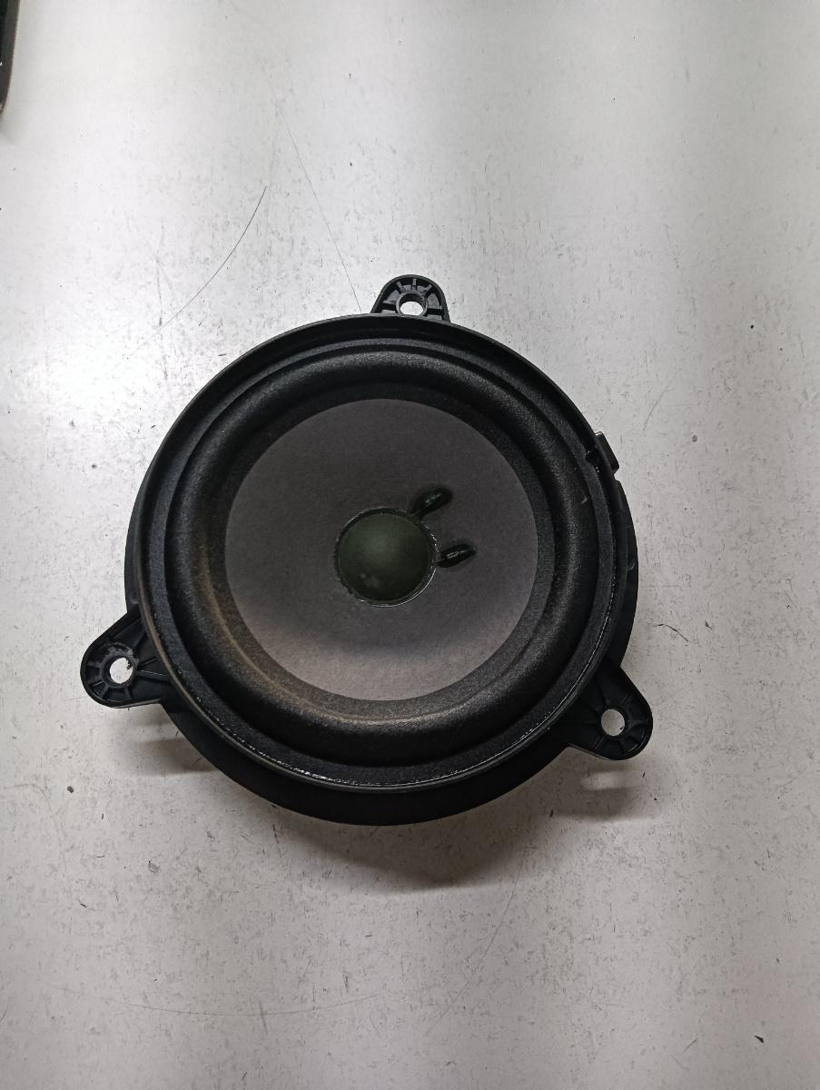 Boxa auto dreapta spate NISSAN QASHQAI / QASHQAI +2 I J10, JJ10 2006 - 2014 dCi 4x4 M1D, M9R
