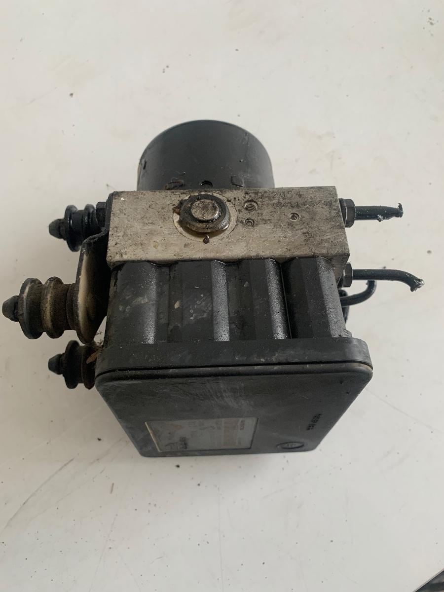 Pompa ABS  VOLKSWAGEN TOURAN 1T1, 1T2 2003 - 2010 2.0 TDI 16V BKD, AUDI A3 II 8P1 2003 - 2013 2.0 TDI 16V BKD, CBAB, CFFB, CLJA, VOLKSWAGEN GOLF V 1K1 2003 - 2009 2.0 TDI 16V BKD VAG 1K0907379K – foto 2