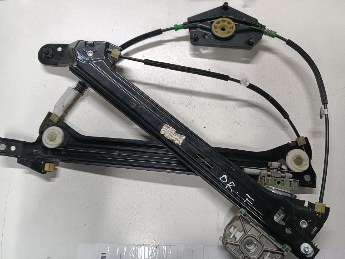 Macara geam electric  dreapta fata AUDI A5/S5 8T3 2007 - 2017