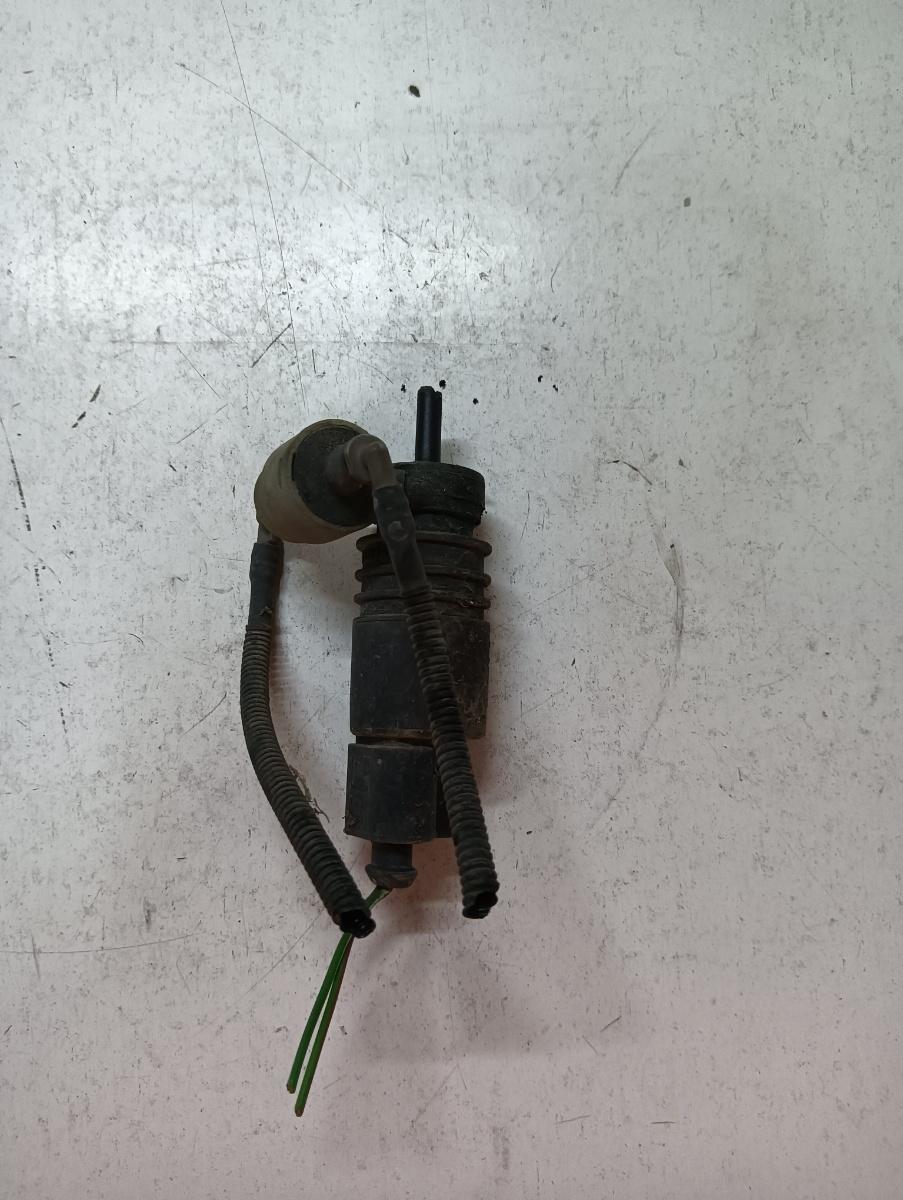 Pompita lichid parbriz  VOLKSWAGEN GOLF V 1K1 2003 - 2009