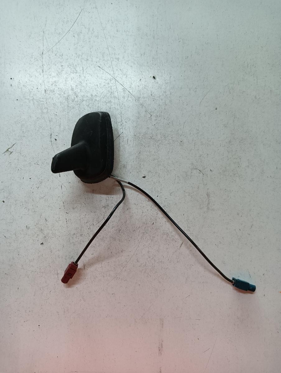 Antena GPS VOLKSWAGEN GOLF V 1K1 2003 - 2009
