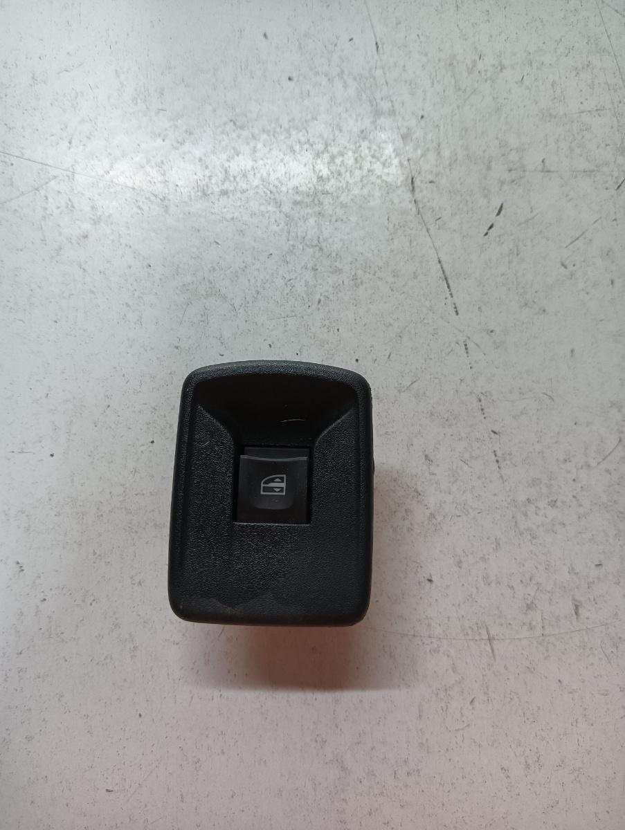 Buton geamuri electrice dreapta spate DACIA LODGY 2012 - >