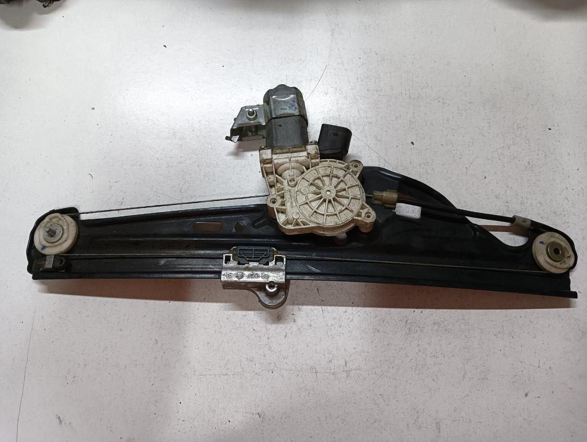 Mecanism geam pivotant stanga fata BMW 5 E60 2001 - 2010 7034387