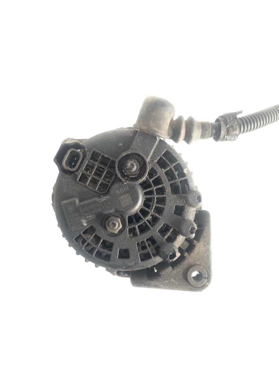 Alternator ALTERNATOR CHEVROLET CRUZE / ORLANDO / CAPTIVA OPEL ANTARA AN 2012 COD 13579114