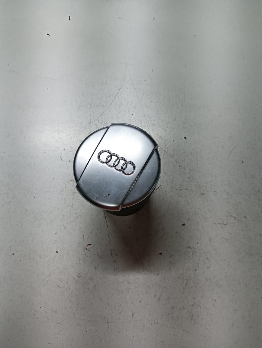 Scrumiera (fata) AUDI A8 III 4H2, 4H8, 4HC, 4HL 2009 - 2018