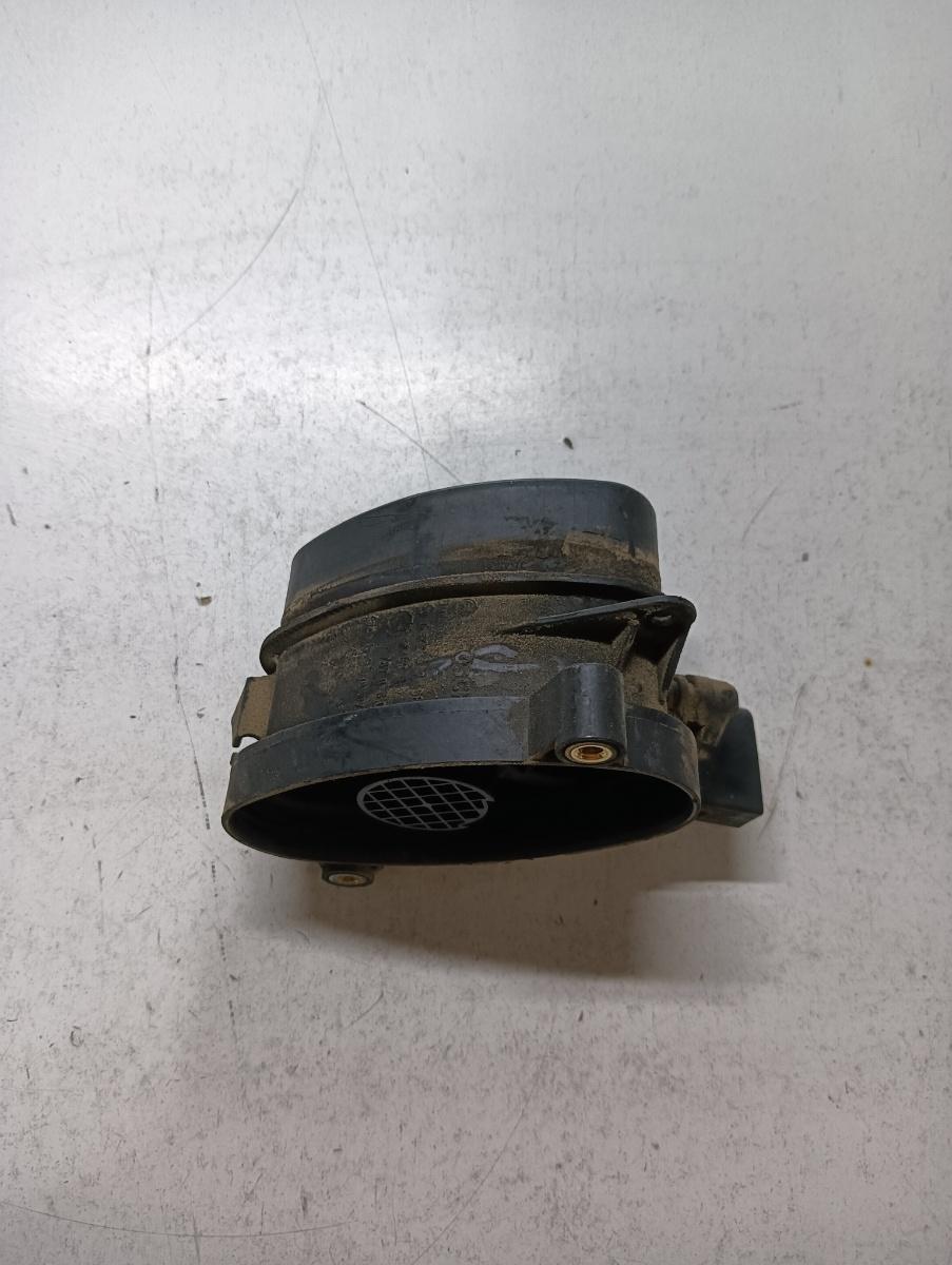 Debitmetru aer  BMW 5 E39 1995 - 2003 2.0 520 d M47 D20 (204D1)
