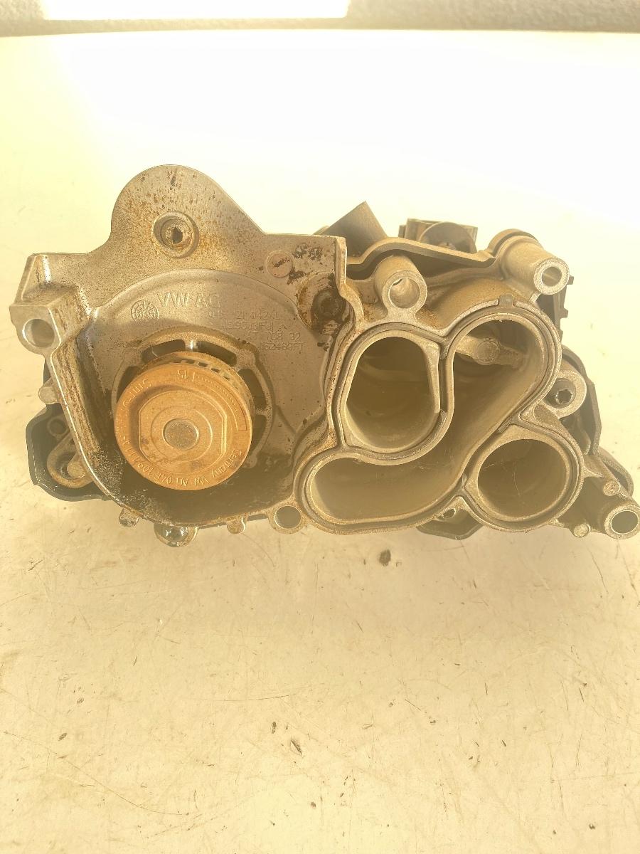 Pompa de apa cu corp termostat SKODA RAPID II NH3 2012 - > 1.2 TSI CJZD 04E121042L – foto 2