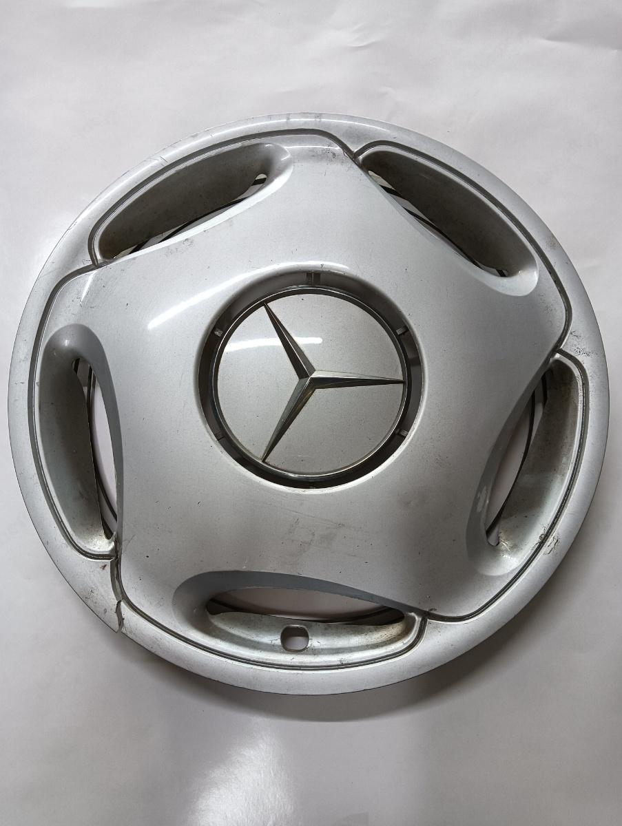 Capac roti  MERCEDES-BENZ E-CLASS II W210 1995 - 2003 A2104010025