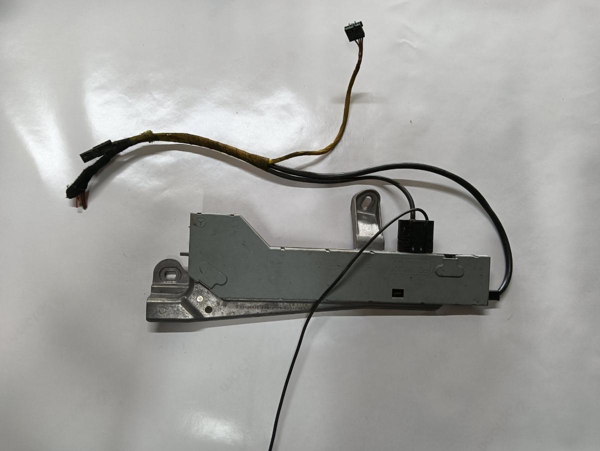 Amplificator semnal antena MERCEDES-BENZ E-CLASS W211 2002 - 2009