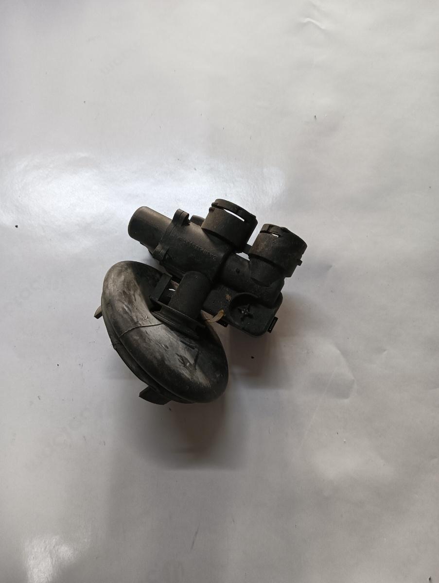 Robinet caldura  MERCEDES-BENZ E-CLASS W211 2002 - 2009 A2118320584