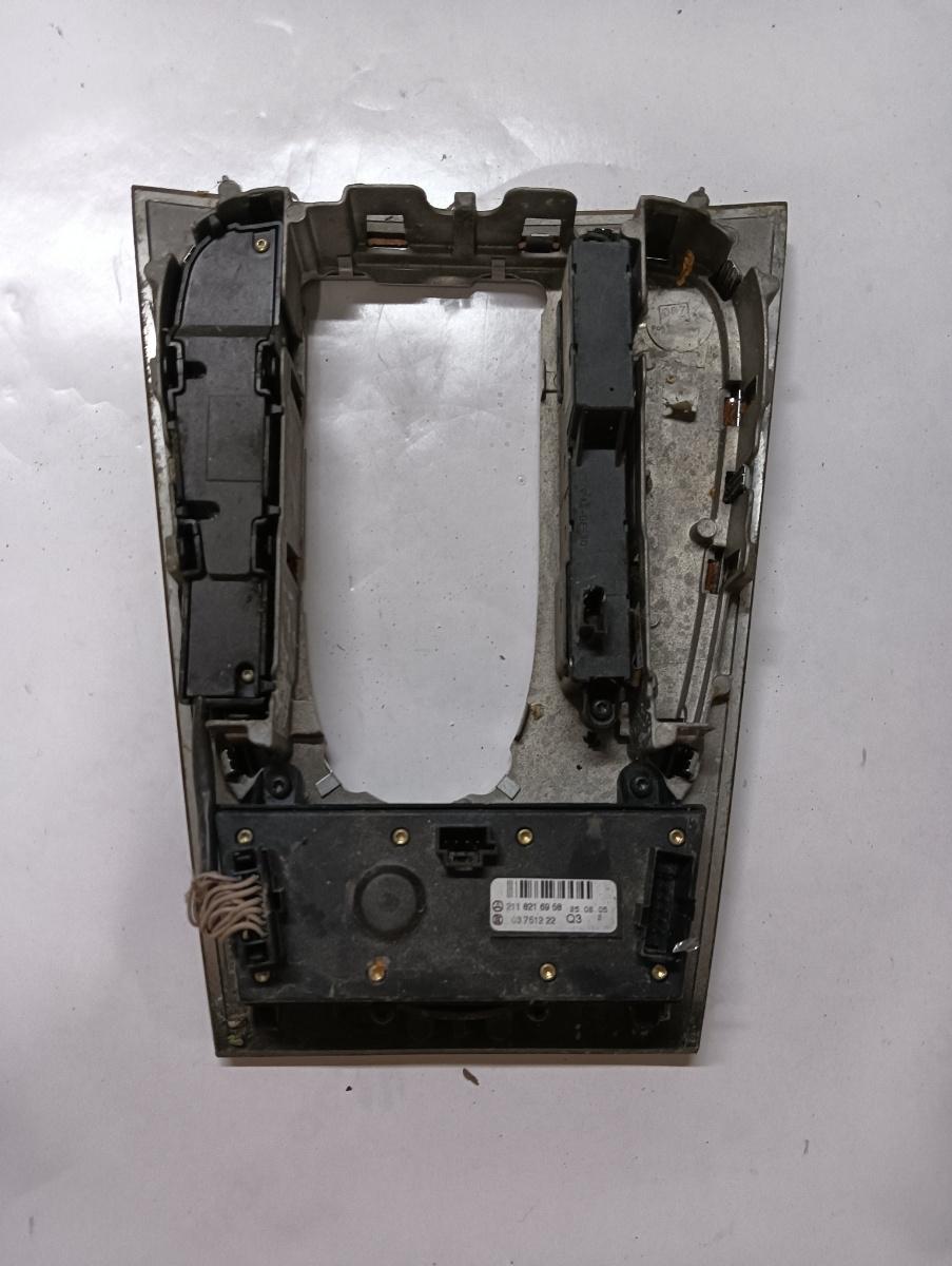 Butoane schimbator viteze  MERCEDES-BENZ E-CLASS W211 2002 - 2009 2118216958 – foto 2