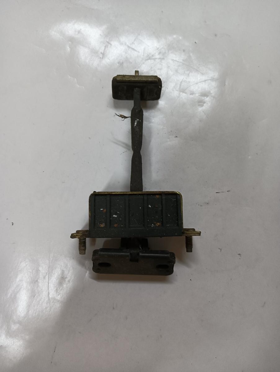 Opritor usa  dreapta fata MERCEDES-BENZ E-CLASS W211 2002 - 2009
