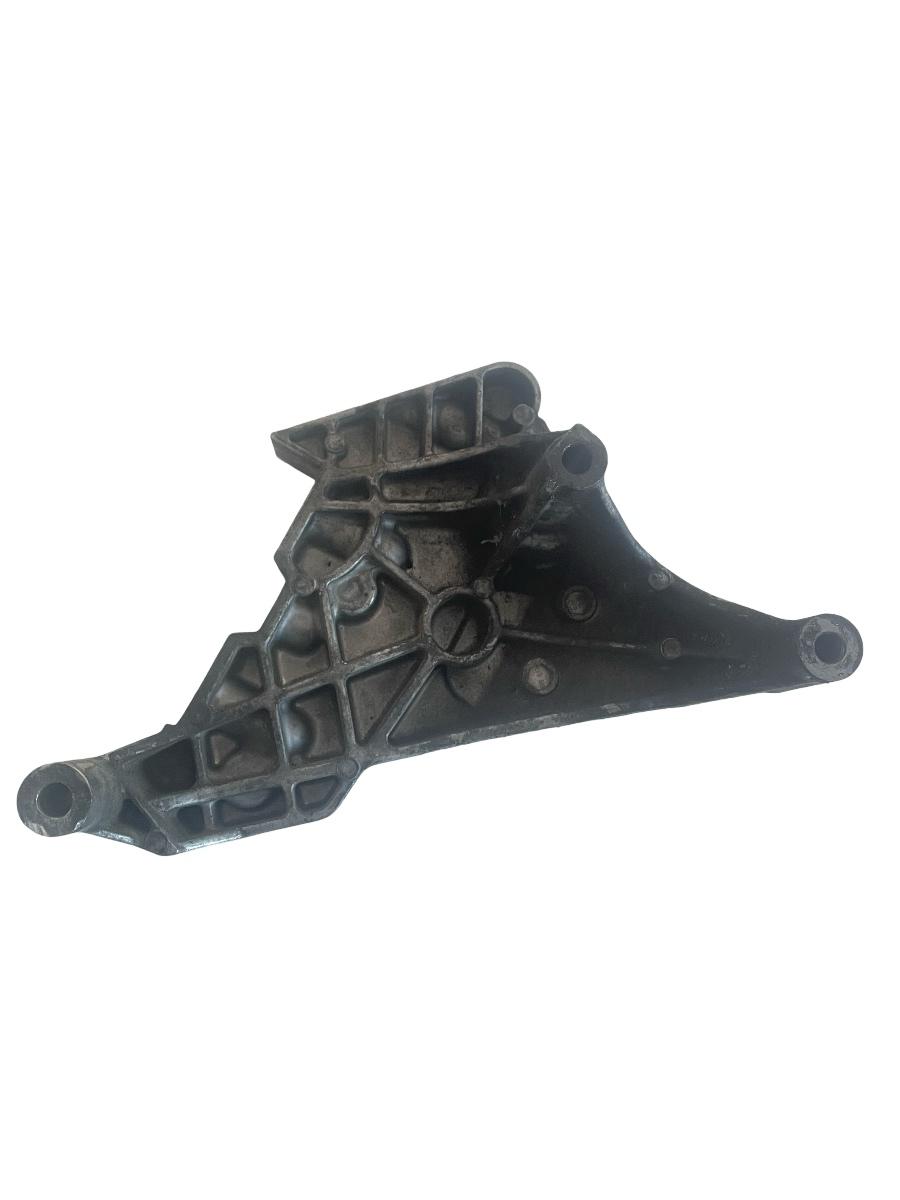 Suport motor VOLKSWAGEN GOLF V 1K1 2003 - 2009 1.9 TDI BKC, BLS, BXE, SKODA OCTAVIA 1Z3 2004 - 2013 1.9 TDI BJB, BKC, BLS, BXE, AUDI A3 II 8P1 2003 - 2013 1.9 TDI BKC, BLS, BXE 03G199207F