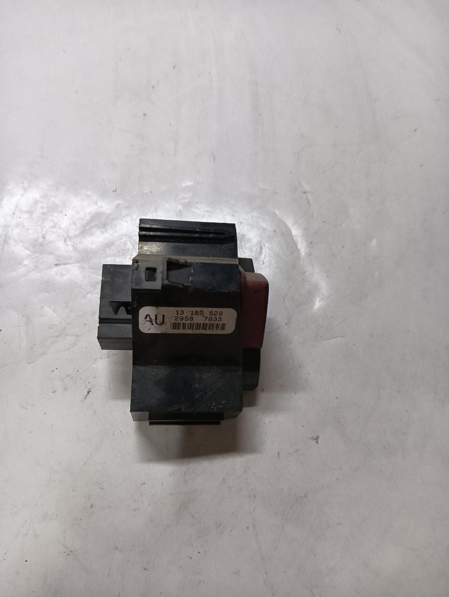 Comutator lumini de avarie OPEL CORSA D S07 2006 - 2014 13189529 – foto 2