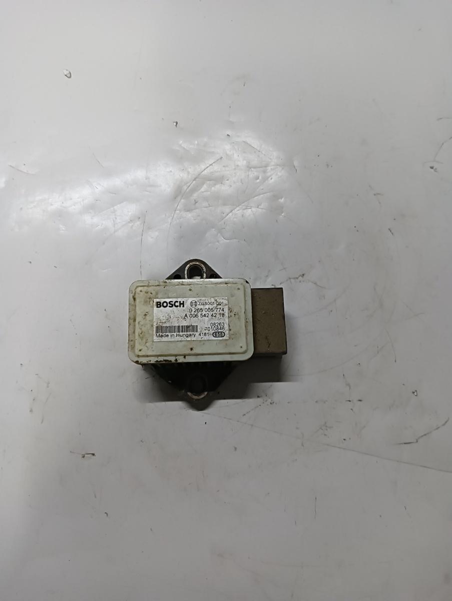 Senzor ESP de viteza la viraje MERCEDES-BENZ SPRINTER 3,5-t Box 906 2006 - > 0265005774