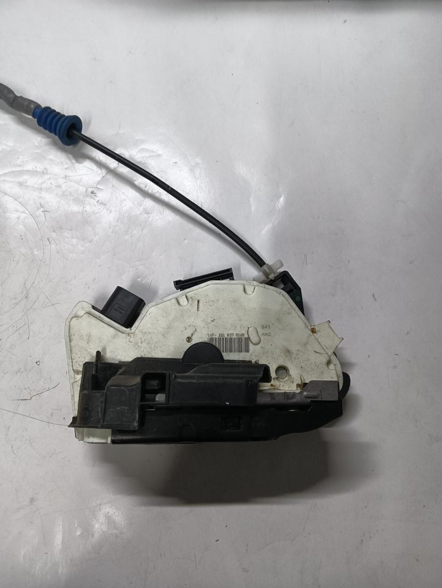 Broasca usa dreapta fata VOLKSWAGEN UP 121, 122, BL1, BL2 2011 - > 1s1837016b