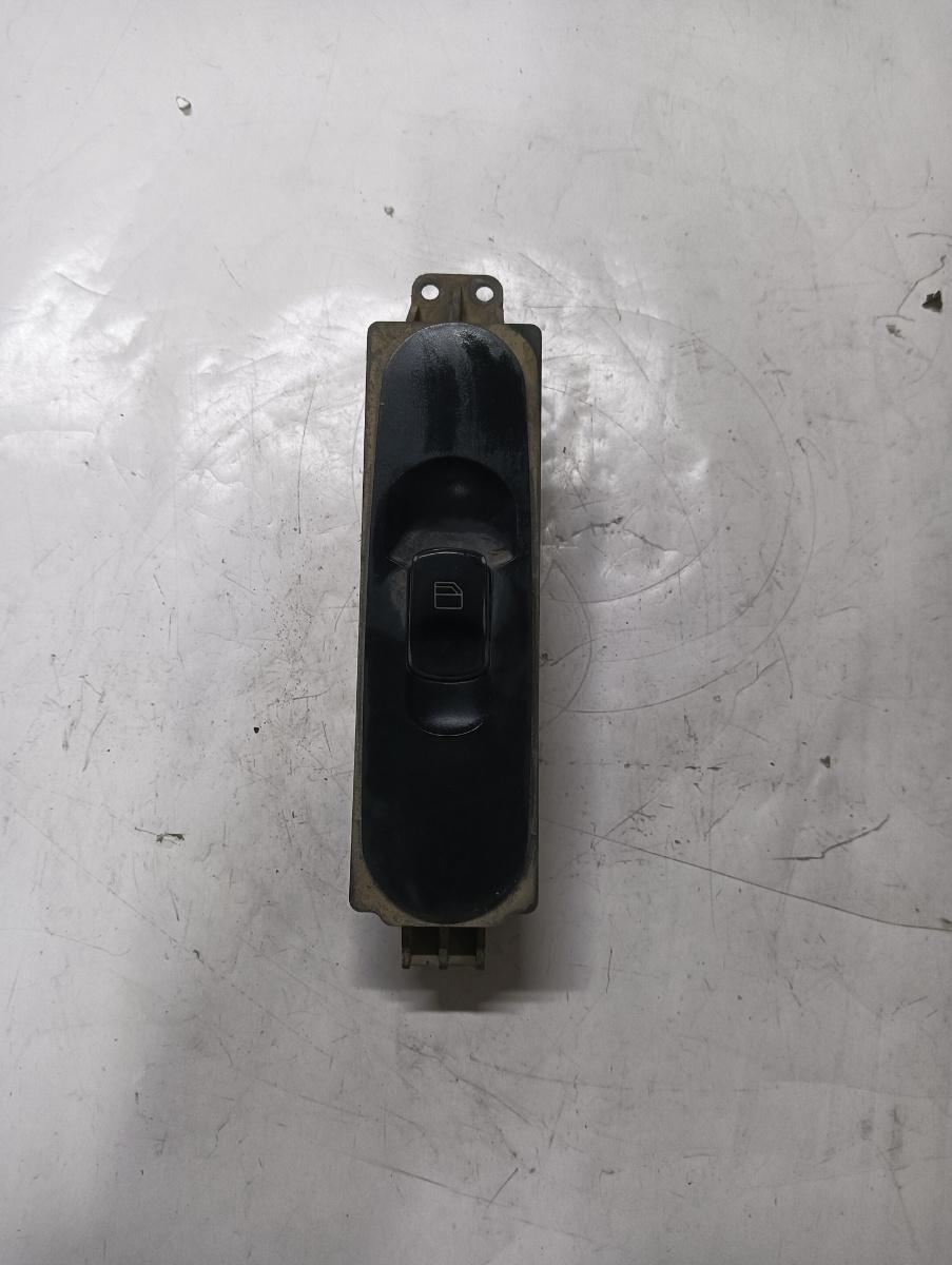 Butoane geamuri electrice dreapta fata MERCEDES-BENZ SPRINTER 3,5-t Box 906 2006 - > A9065451913