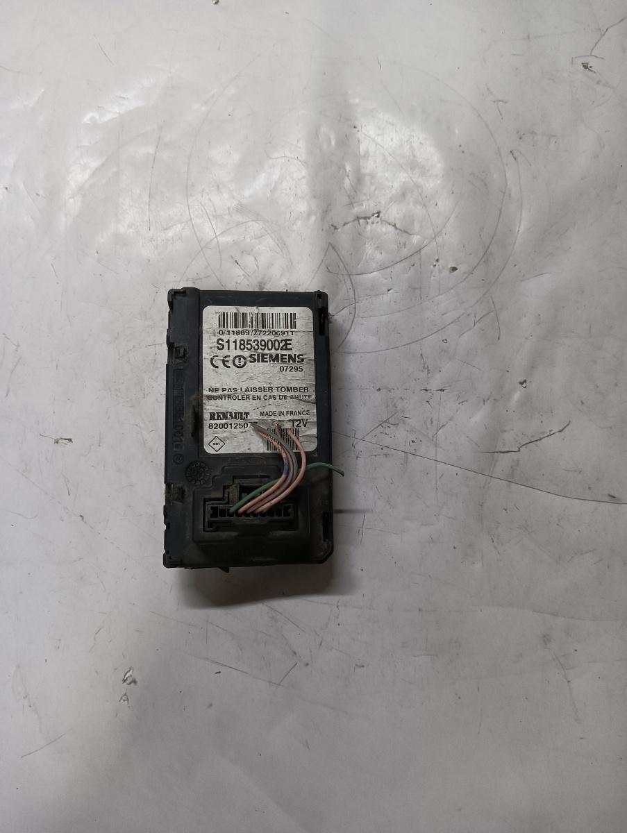 Cititor card cheie de contact RENAULT MEGANE II BM0/1_, CM0/1_ 2001 - 2012 S118539002e