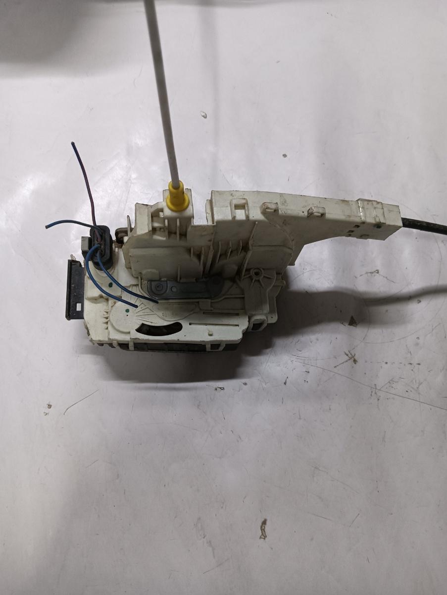 Broasca usa dreapta fata MERCEDES-BENZ SPRINTER 3,5-t Box 906 2006 - >