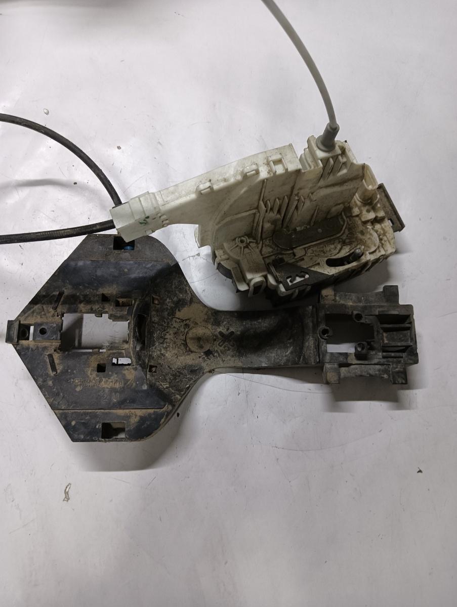 Broasca usa stanga fata MERCEDES-BENZ SPRINTER 3,5-t Bus 906 2006 - >