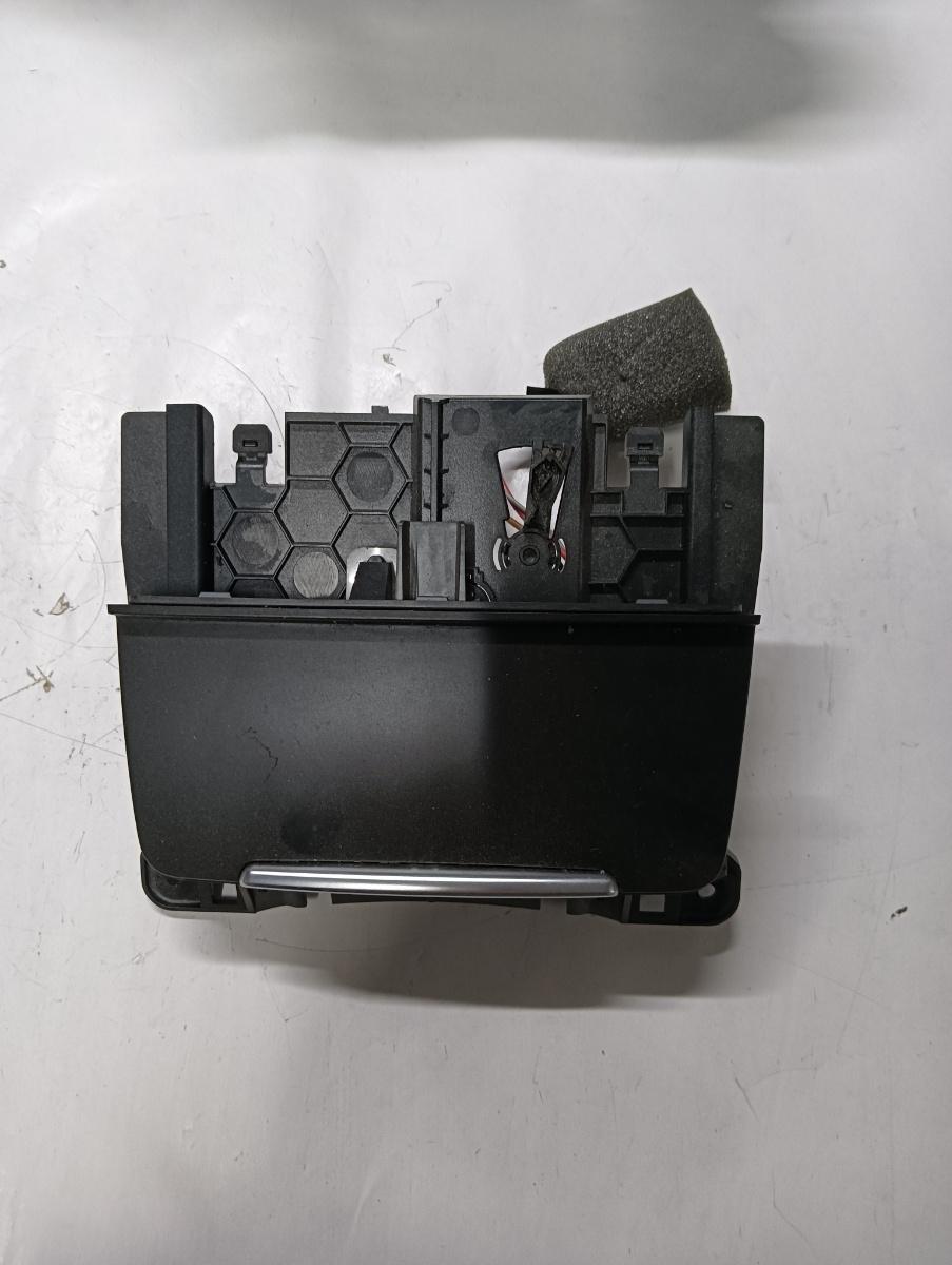 Scrumiera auto AUDI A5/S5 8T3 2007 - 2017, AUDI A4 IV 8K2, B8 2007 - 2015 8k0857951