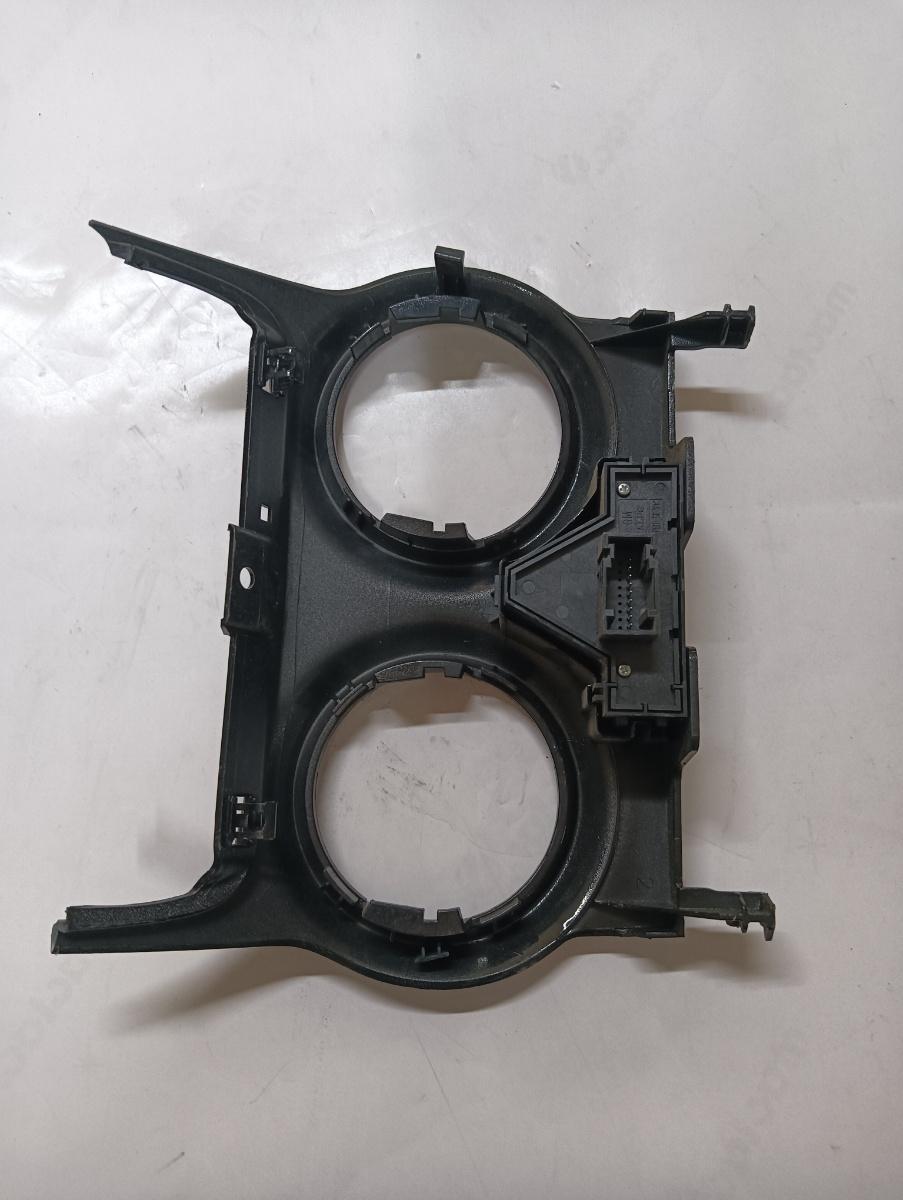 Ornament consola centrala/buton avarie  OPEL CORSA D S07 2006 - 2014 – foto 2