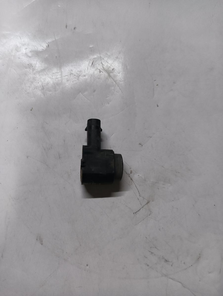 Senzor parcare spate VOLKSWAGEN PASSAT 3C2 2005 - 2010 3c0119275l