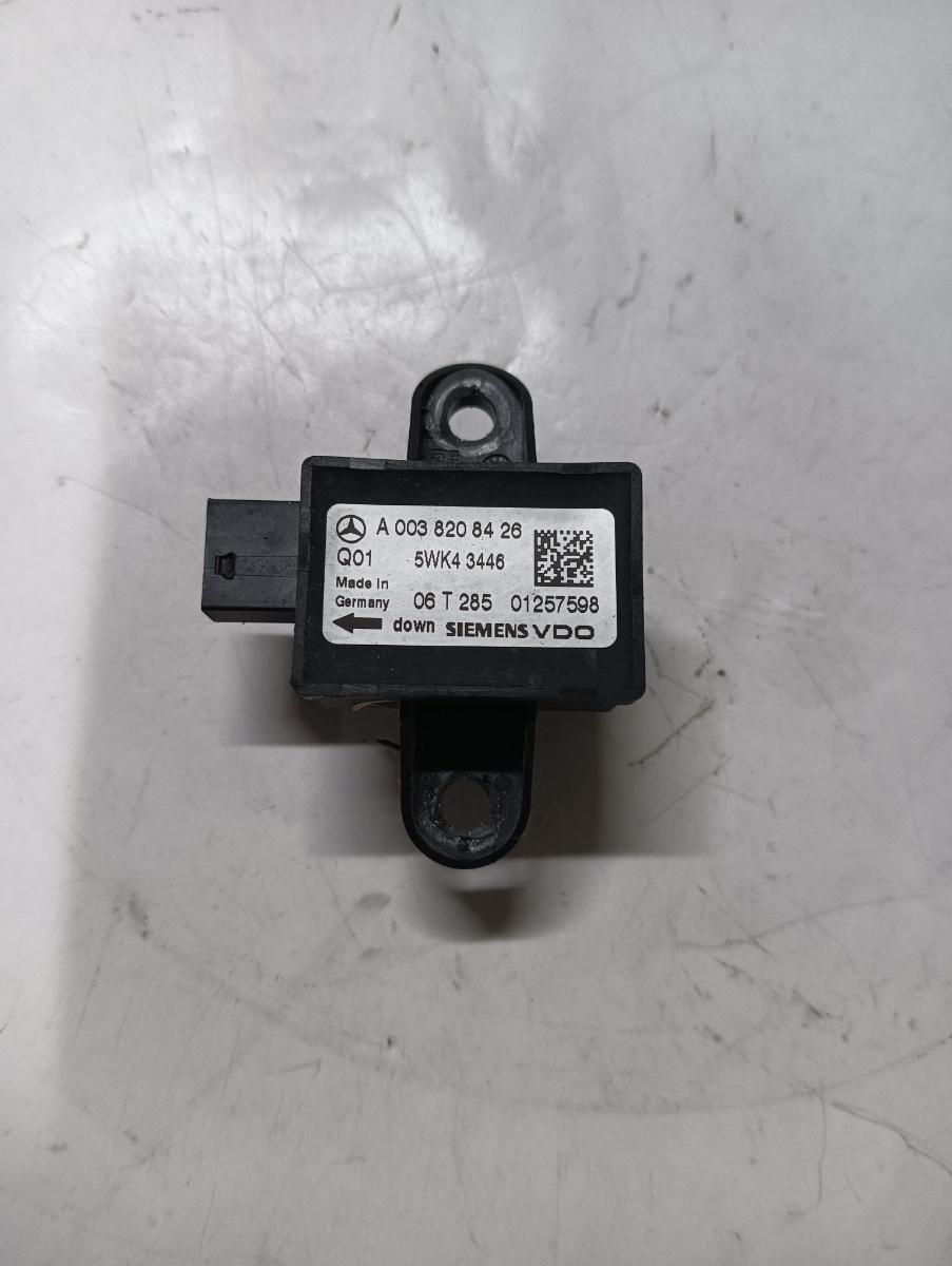 Senzor impact airbag  MERCEDES-BENZ S-CLASS II W221, C215 2005 - 2013 A0038208426