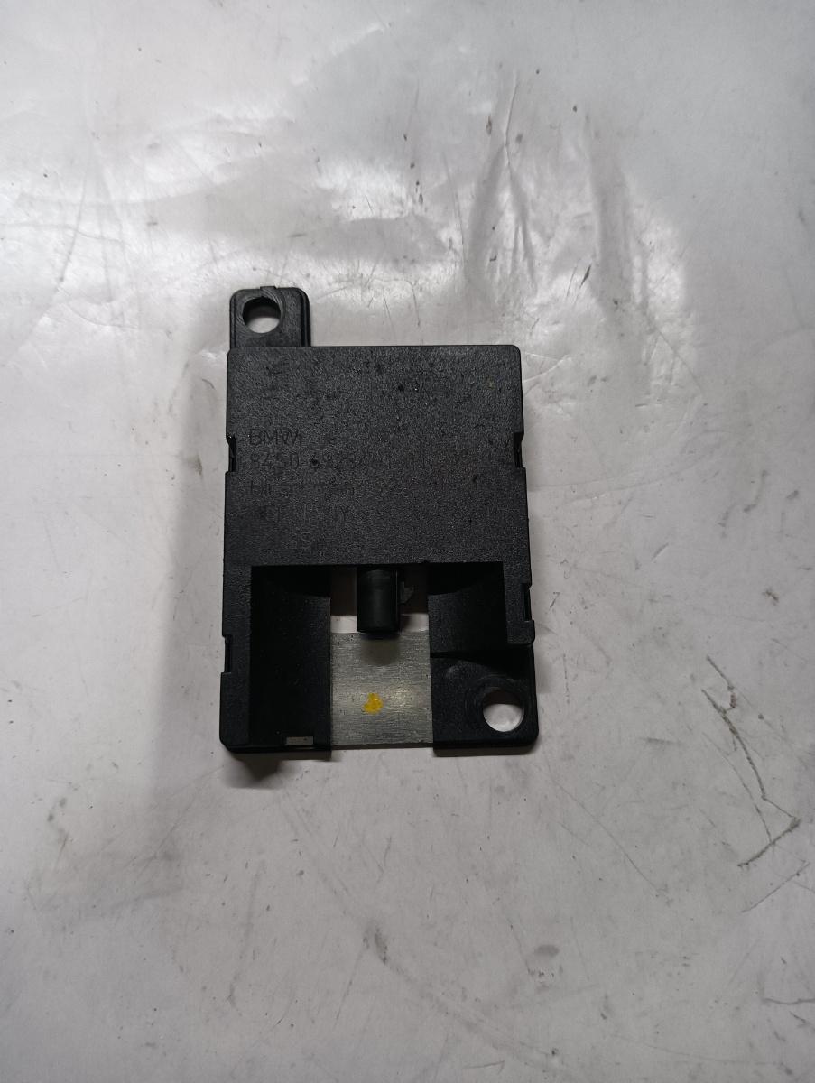 Modul antena  BMW X5 II E70 2006 - 2013, BMW X6 E71, E72 2007 - 2014 6928461