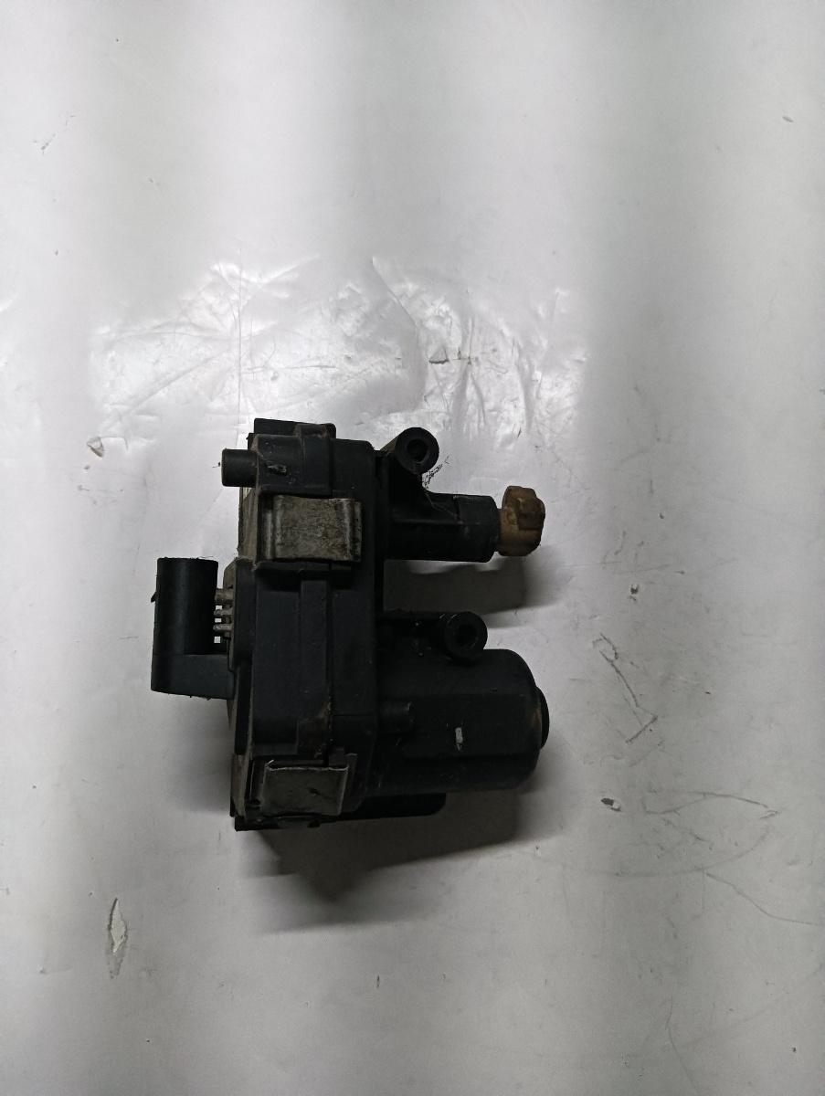 Actuator/motor clapeta galerie de admisie BMW 3 IV E46 1998 - 2005 8680z919k